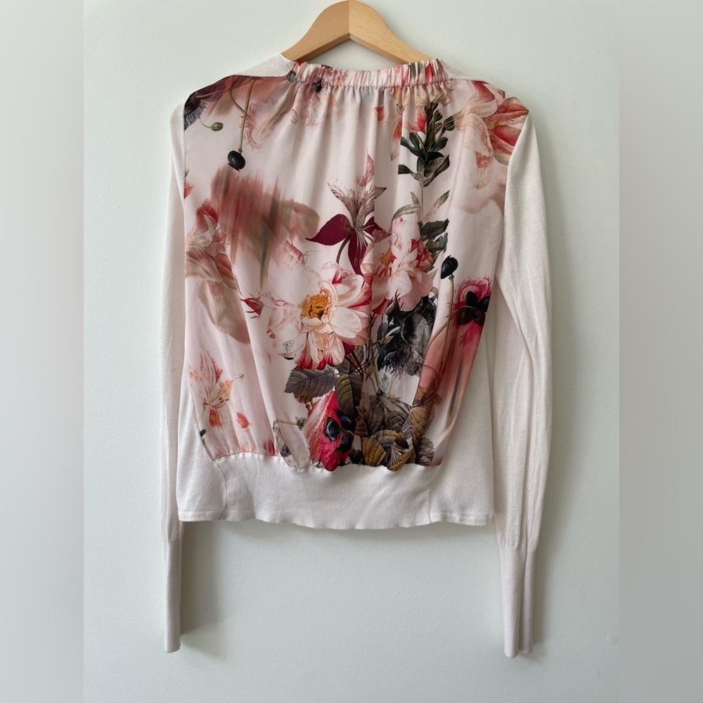 🌸🍂Ted Baker lightweight, floral satin back, open front cardigan XS US 4, Sz 1 - Picture 5 of 6